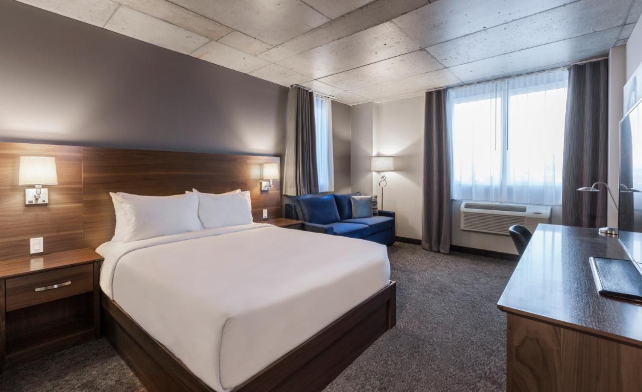 Imperia Hotel Et Suites Boucherville Exteriör bild
