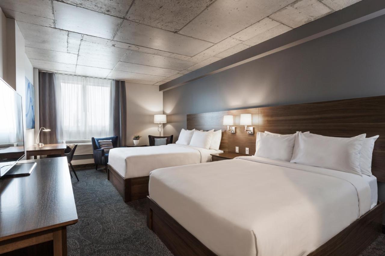 Imperia Hotel Et Suites Boucherville Exteriör bild