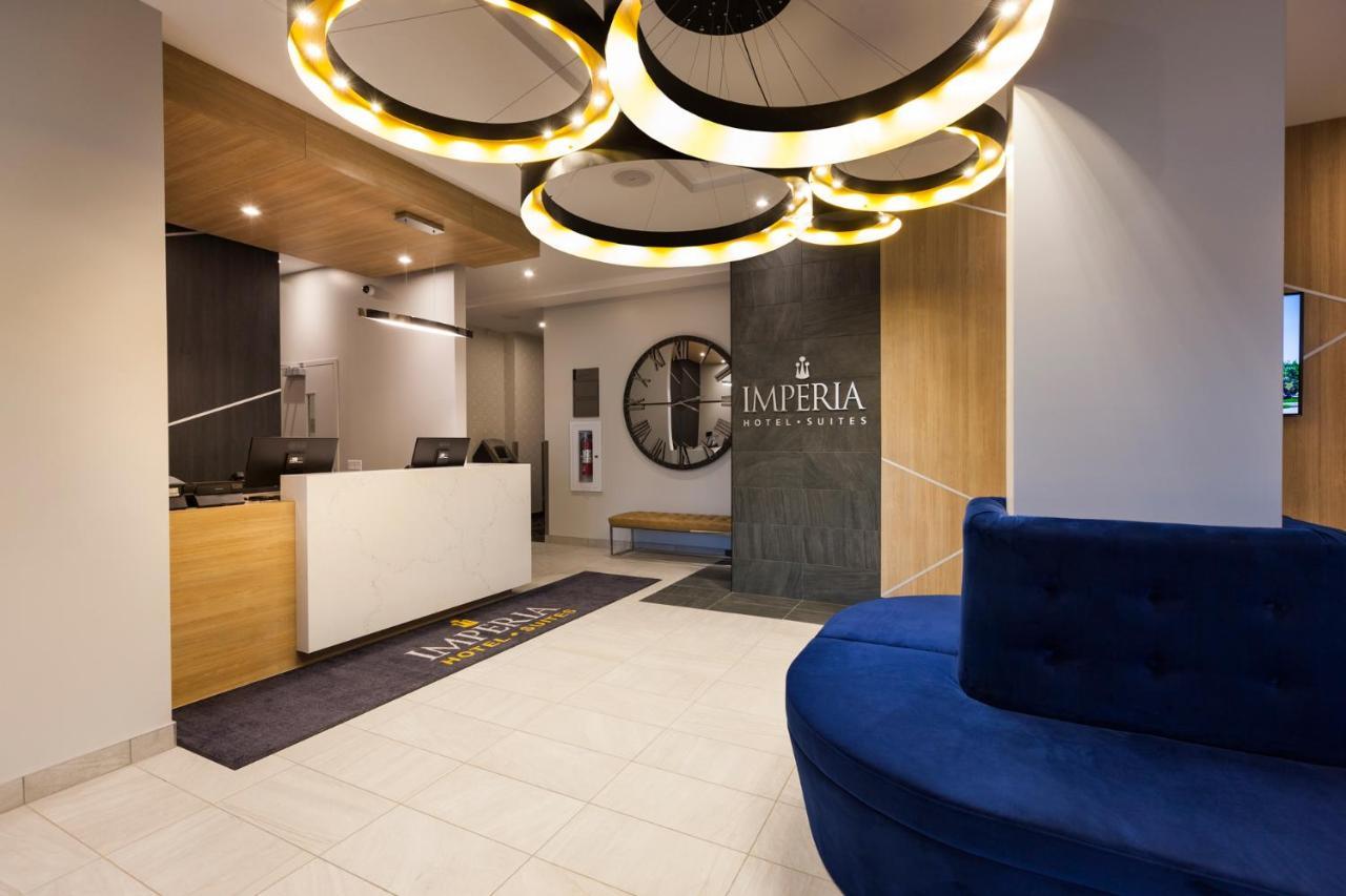Imperia Hotel Et Suites Boucherville Exteriör bild