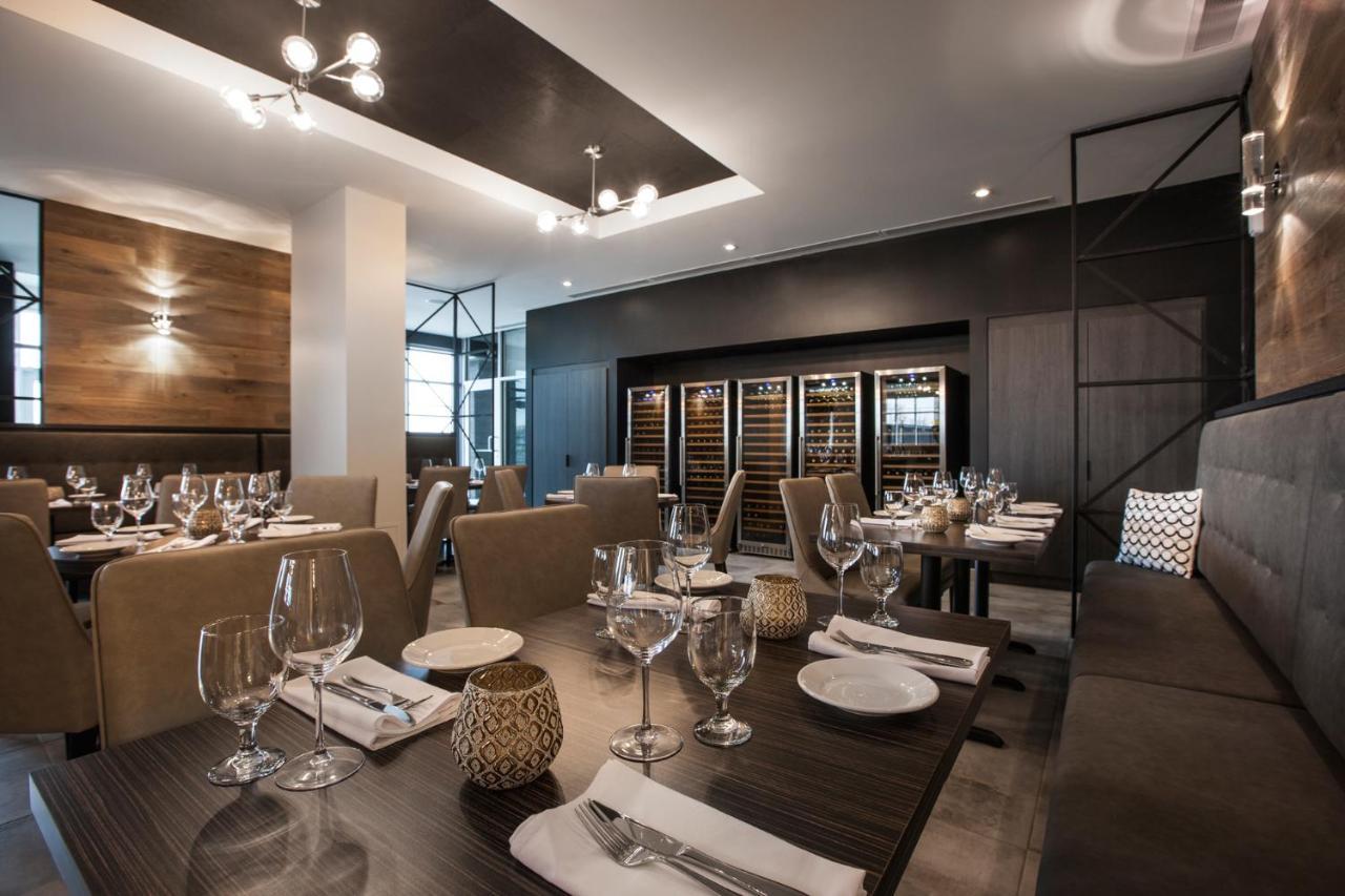 Imperia Hotel Et Suites Boucherville Exteriör bild